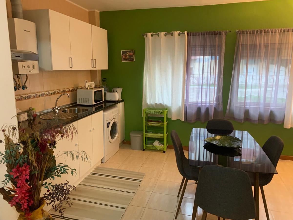Charming T1 Apartment In Seixal Aldeia de Paio Pires Exterior photo