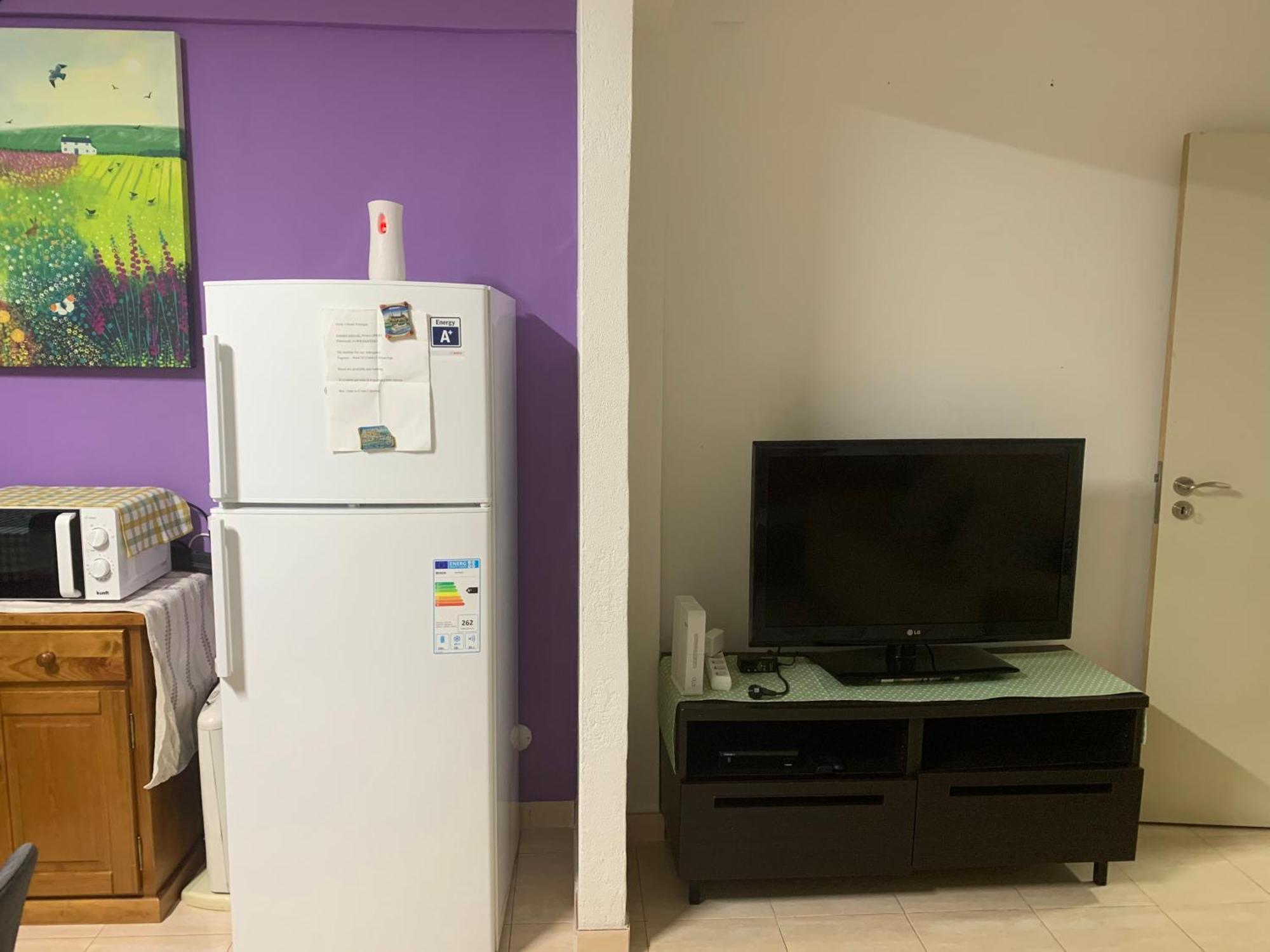 Charming T1 Apartment In Seixal Aldeia de Paio Pires Exterior photo